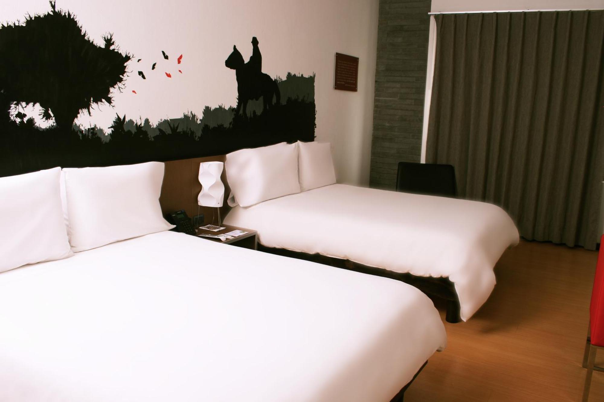 Hotel Viaggio Nueve Tres 波哥大 外观 照片