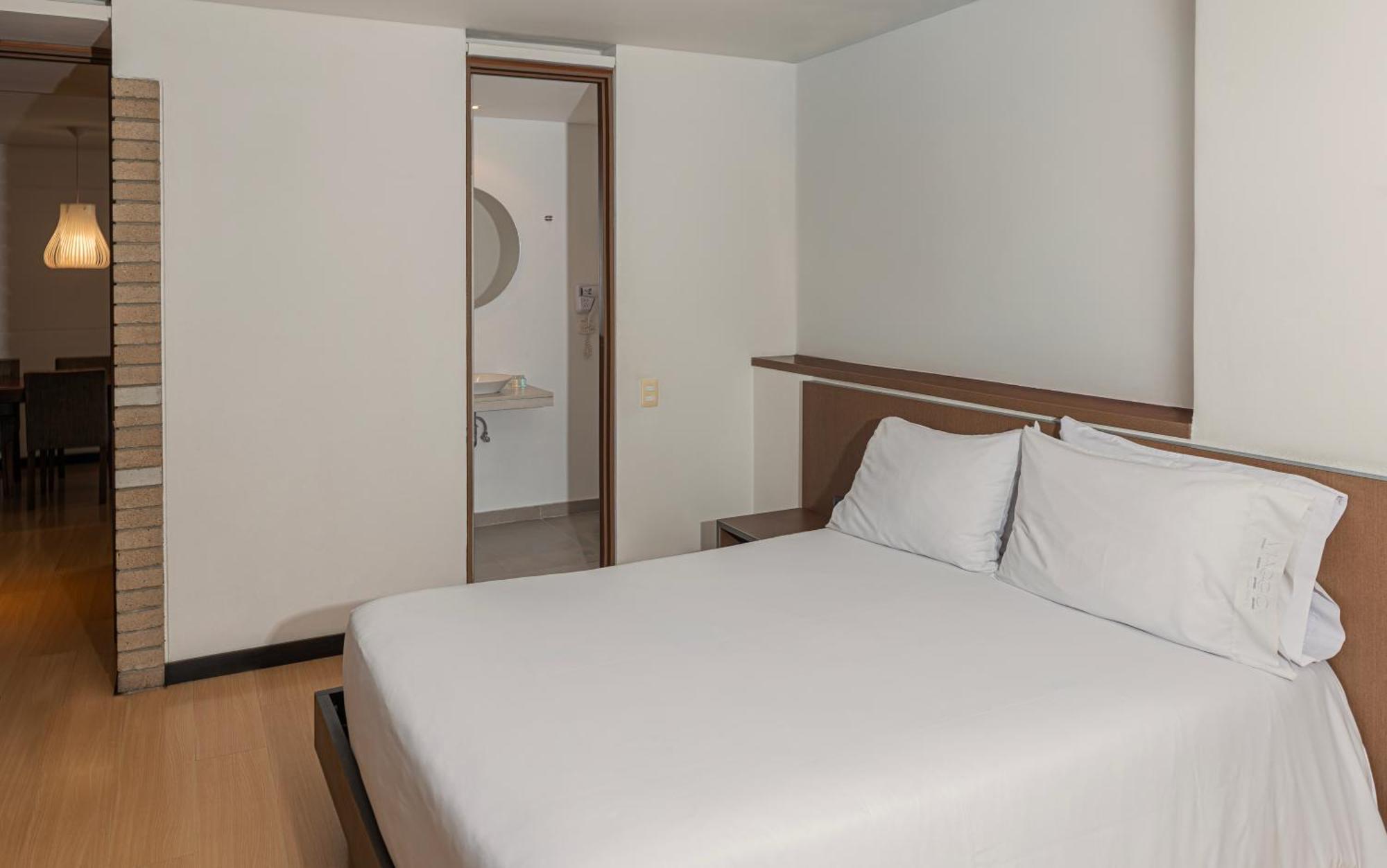 Hotel Viaggio Nueve Tres 波哥大 外观 照片